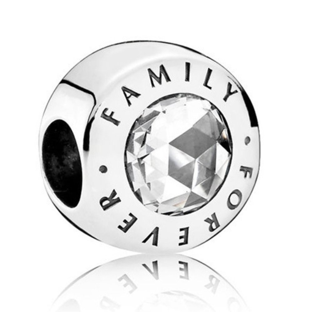 Pandora Family Forever Charm